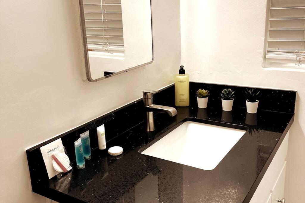 Hollywood Business Appartement *