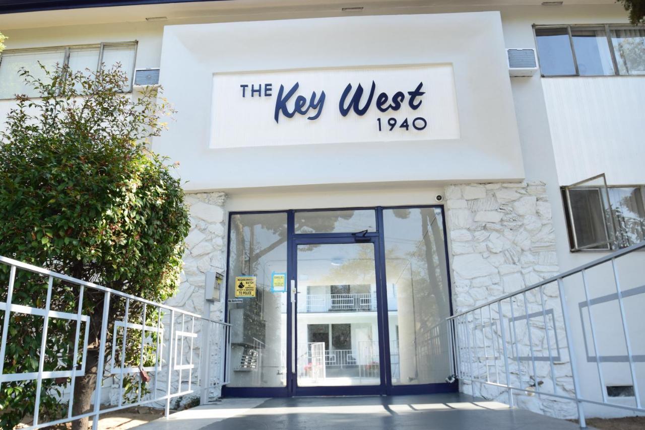 Hollywood Business Apartment *