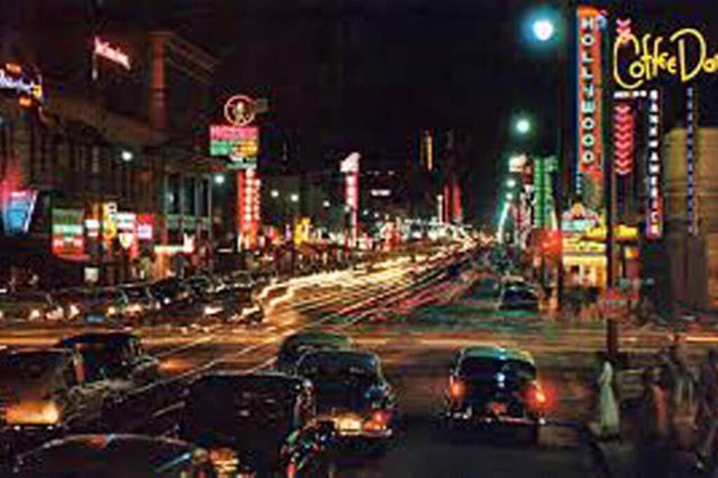 Apartment Hollywood Business Los Angeles