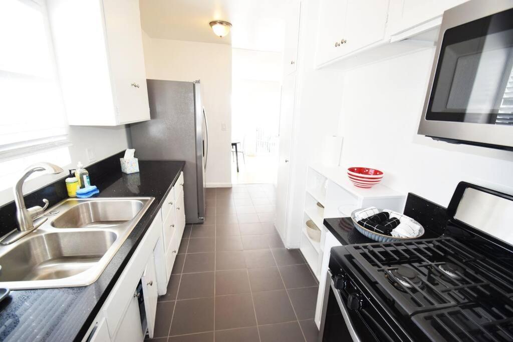 Hollywood Business Apartment Los Angeles
